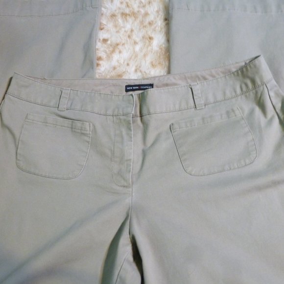 Cute - Curvy Khaki Flare leg pants with pockets size 12 - Picture 1 of 8